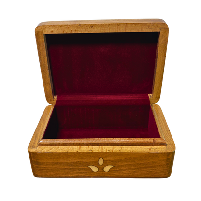 Handgefertigte Luxusbox aus Damaskus – Perlmutt & Samteleganz