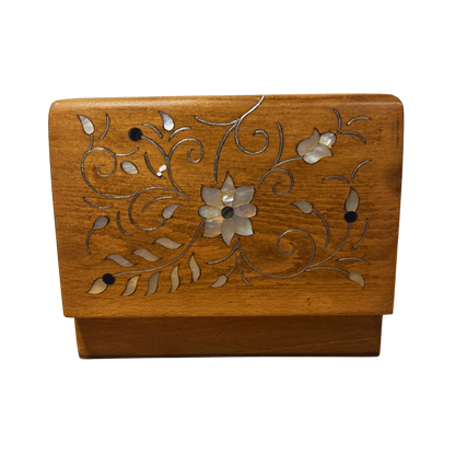 Handgefertigte Luxusbox aus Damaskus – Perlmutt & Samteleganz