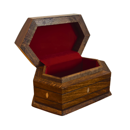 صندوق خشبي مطعّم بالصدف ومبطن بالمخمل من خشب الزان – تصميم شرقي خالد محفور يدويًا