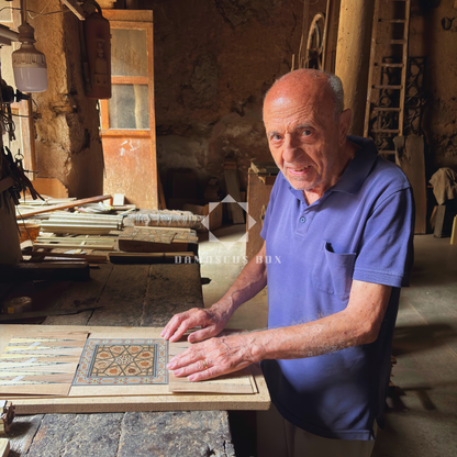 Tavolo Damaschino da Scacchi e Backgammon Fatto a Mano da Gaby Al Dayeh – Capolavoro con Madreperla