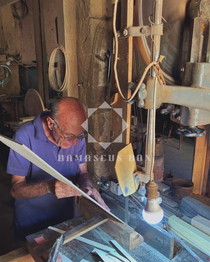 Tavolo Damaschino da Scacchi e Backgammon Fatto a Mano da Gaby Al Dayeh – Capolavoro con Madreperla